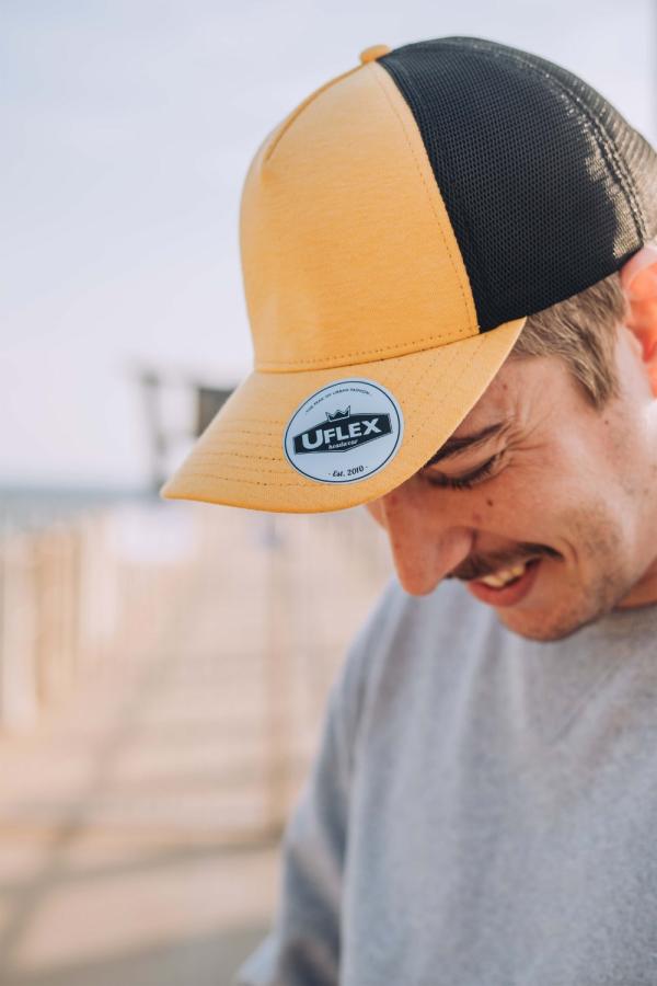 UFlex Comfort Trucker Cap Option Image 2